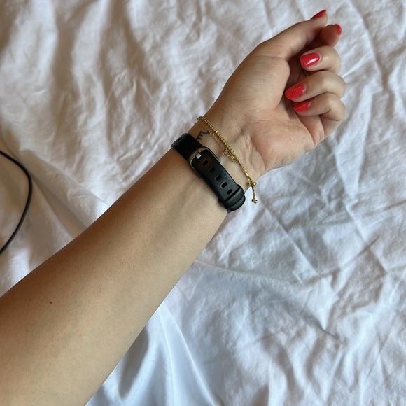 Fitbit - Picture 4 of 7